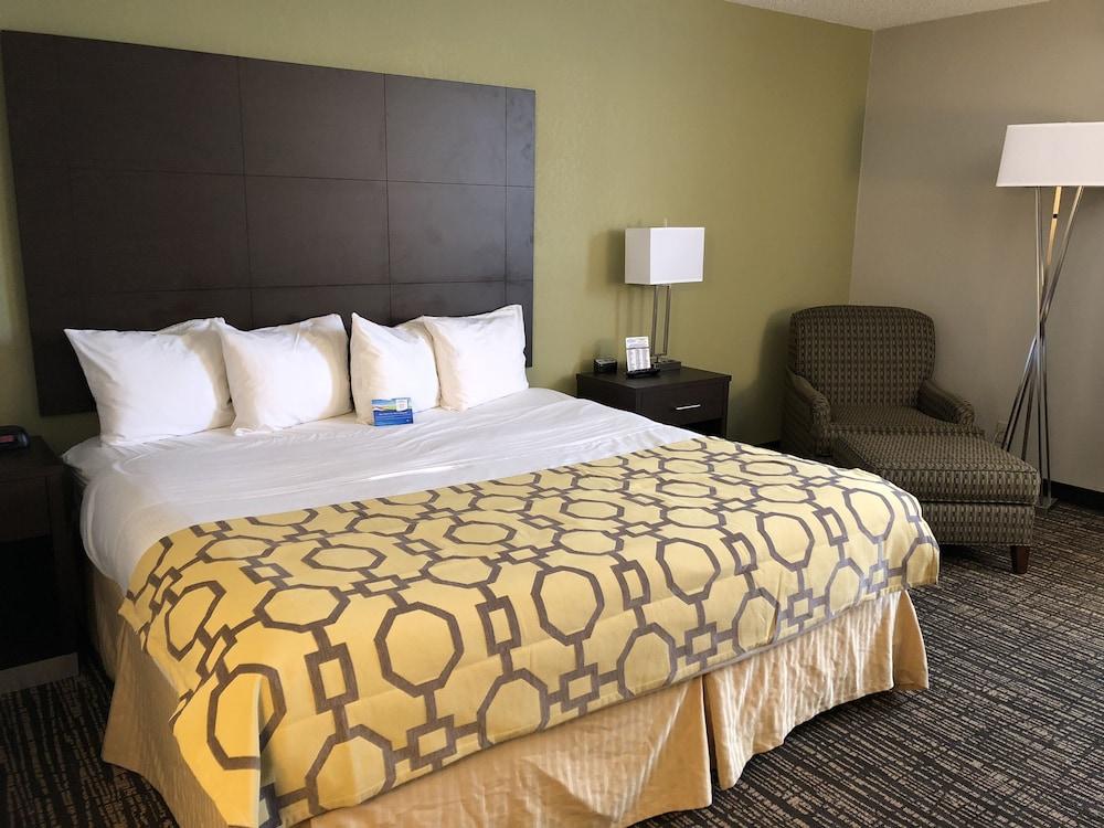 Baymont By Wyndham Washington Hotel Ngoại thất bức ảnh