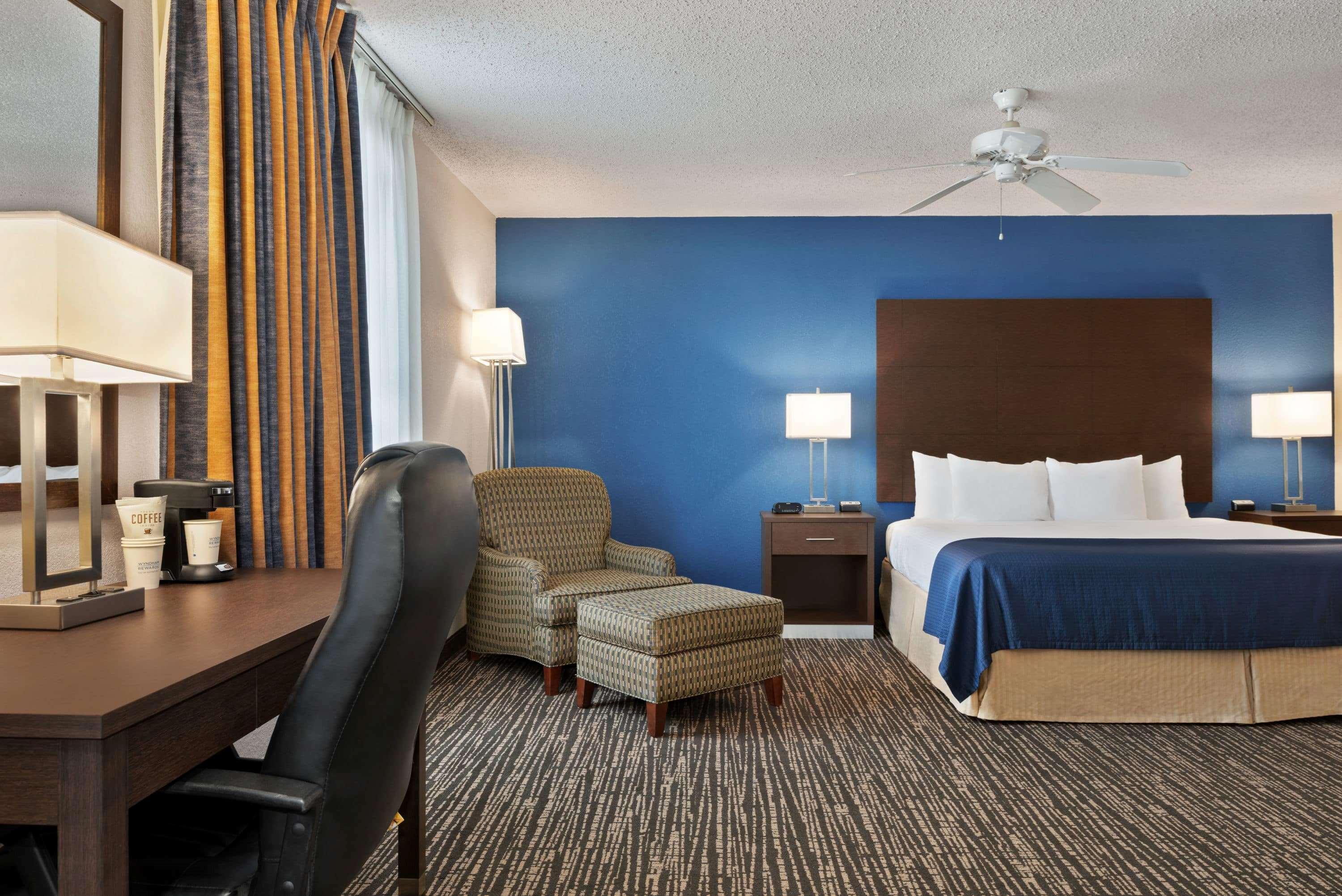 Baymont By Wyndham Washington Hotel Ngoại thất bức ảnh