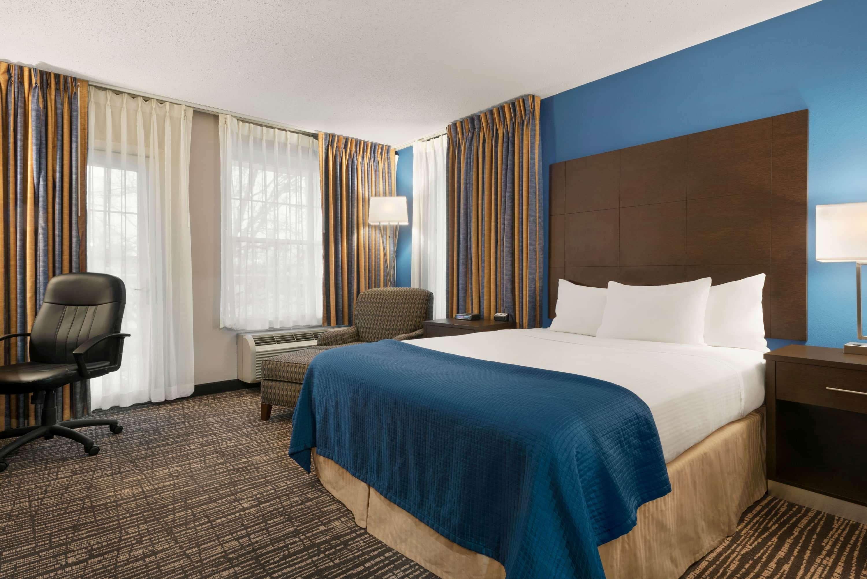 Baymont By Wyndham Washington Hotel Ngoại thất bức ảnh