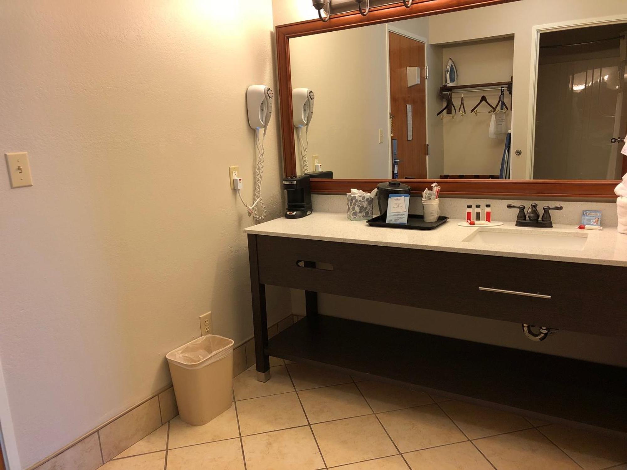 Baymont By Wyndham Washington Hotel Ngoại thất bức ảnh